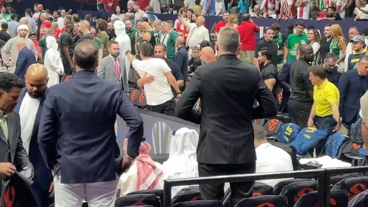 gazda panatinaikosa dimitris janakopulos napao sudije na fajnal foru gazda panatinaikosa dimitris janakopulos napao sudije na fajnal foru