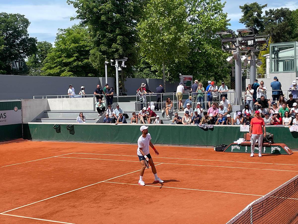 novak djokovic trening pred mec sa korentanom muteom novak djokovic trening pred mec sa korentanom muteom