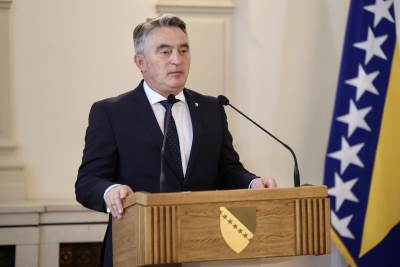  Komšić pozvao mađarskog ambasadora na razgovor 