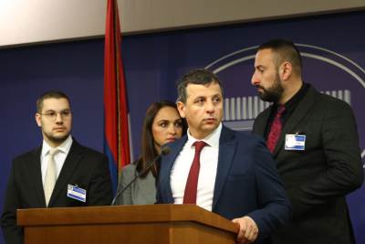  Stevandić i Vučinić izbačeni sa sjednice NSRS 